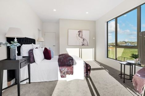 Photo of property in 30 Hillpark Drive, Pokeno, 2402