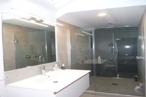 Photo of property in 31 Waimana Avenue, Northcote Point, Auckland, 0627