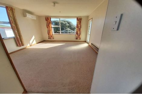 Photo of property in 17 Leon Place, Waitara, 4320