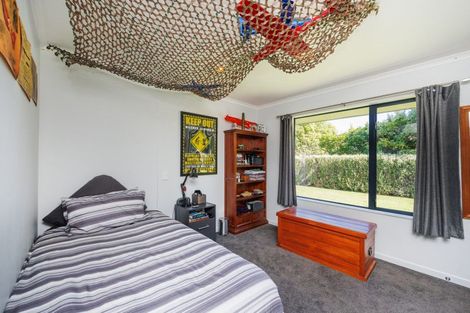 Photo of property in 6 Waipatere Court, Ashhurst, 4810