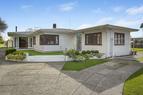 Photo of property in 53 Knighton Road, Hillcrest, Hamilton, 3216