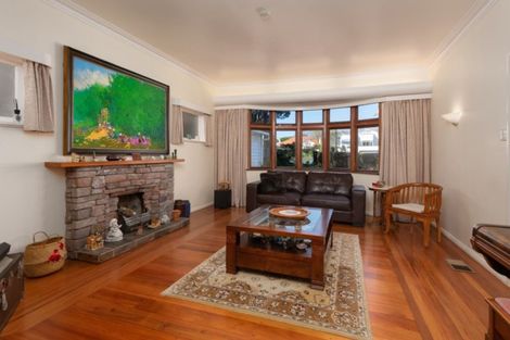 Photo of property in 52 Homewood Avenue, Karori, Wellington, 6012