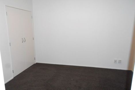 Photo of property in St Peters Apartments, 2c/192 Willis Street, Te Aro, Wellington, 6011