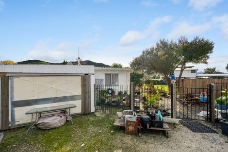 Photo of property in 25a Moana View Road, Waikawa, Picton, 7220