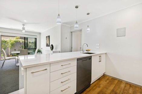 Photo of property in 24 Harding Drive, Papamoa Beach, Papamoa, 3118