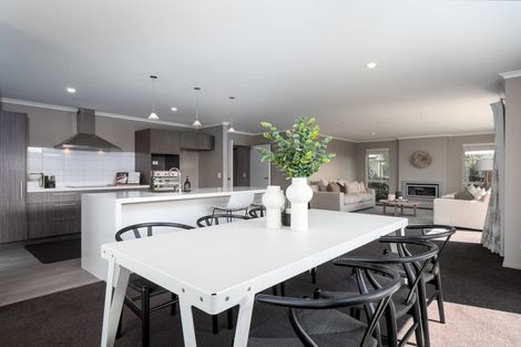 Photo of property in 10d Haddow's Place, Lake Hayes, Queenstown, 9304