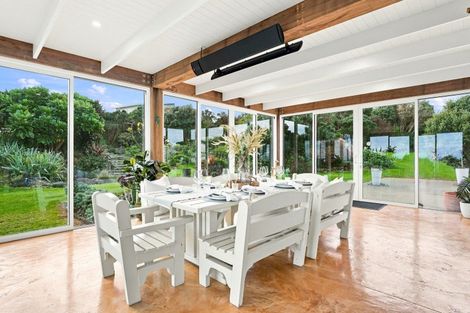 Photo of property in 37 Longbeach Drive, Castlecliff, Whanganui, 4501
