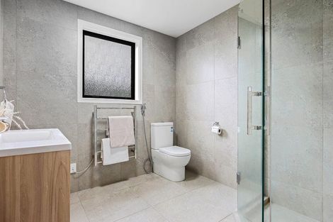 Photo of property in 11a Woodstock Place, Russley, Christchurch, 8042