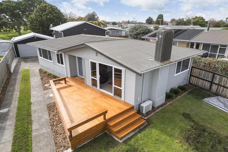 Photo of property in 34 Rhonda Avenue, Deanwell, Hamilton, 3206