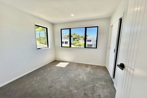 Photo of property in 20a Clovelly Road, Bucklands Beach, Auckland, 2012