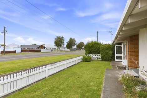 Photo of property in 556 Queen Street East, Levin, 5510