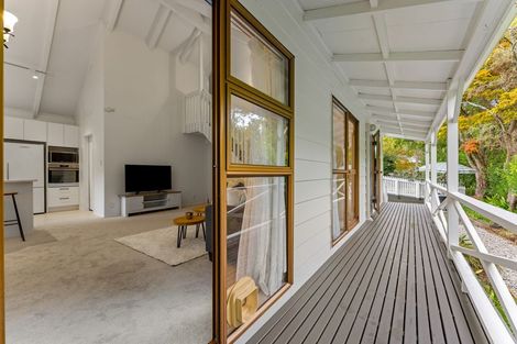 Photo of property in 2/1 Trelawny Place, Hillcrest, Auckland, 0627