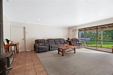 Photo of property in 2 Whenuariri Place, Maketu, Paengaroa, 3189