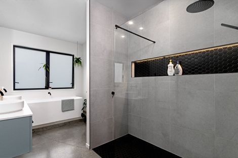 Photo of property in 115 Chester Road, Clareville, Carterton, 5791