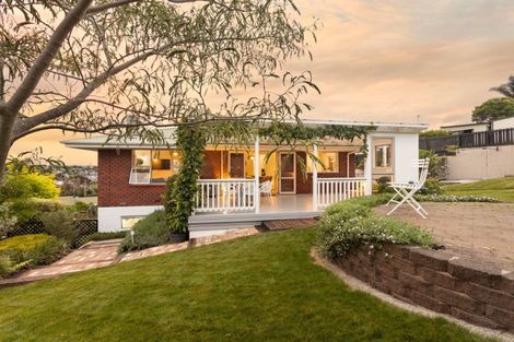 Photo of property in 51 Dinsdale Road, Dinsdale, Hamilton, 3204