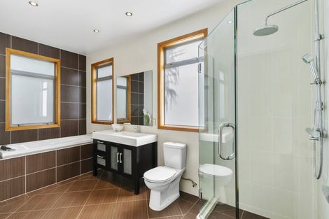 Photo of property in 49 Penguin Drive, Murrays Bay, Auckland, 0630