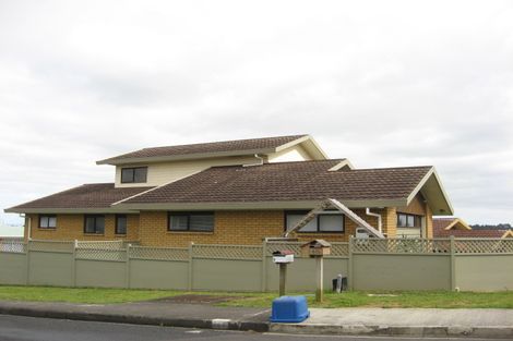 Photo of property in 3 Cape Vista Crescent, Pukekohe, 2120