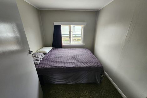 Photo of property in 16 Norton Street, Foxton Beach, Foxton, 4815