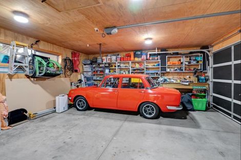 Photo of property in 77 Brooklands Road, Brooklands, New Plymouth, 4310