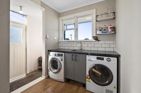 Photo of property in 13 Collins Crescent, Feilding, 4702