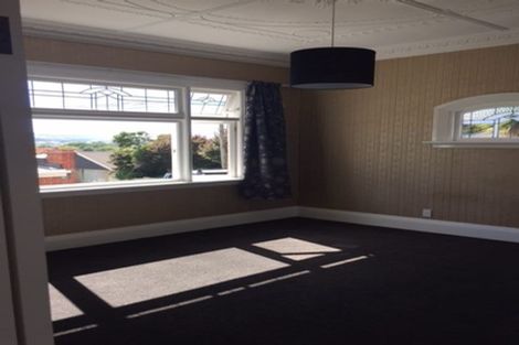 Photo of property in 18 Motu Street, Saint Clair, Dunedin, 9012