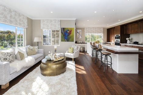 Photo of property in 38 Porterfield Road, Whitford, Howick, 2571