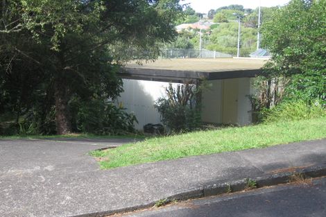 Photo of property in 2/13 Kororo Street, Northcote, Auckland, 0627