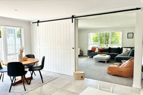 Photo of property in 8 Kahuparere Crescent, Pyes Pa, Tauranga, 3112