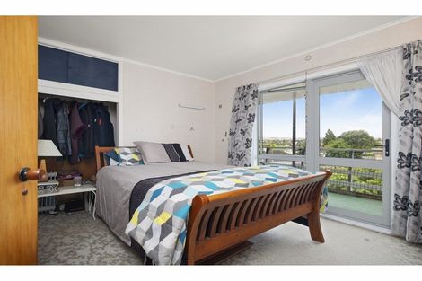 Photo of property in 41 Victoria Avenue, Waiuku, 2123