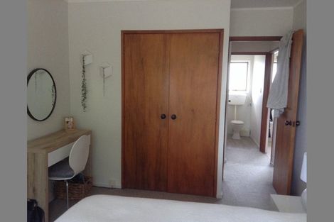 Photo of property in 1/54 Highland Park Drive, Highland Park, Auckland, 2010