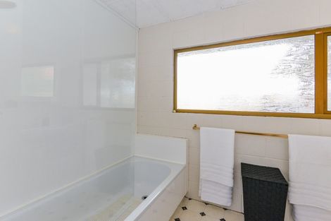 Photo of property in 1 Fleetwood Crescent, Flaxmere, Hastings, 4120