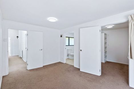 Photo of property in 30 Middleton Road, Johnsonville, Wellington, 6037