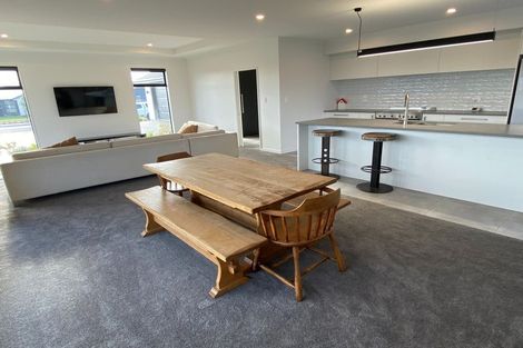 Photo of property in 192 Faringdon Boulevard, Rolleston, 7615