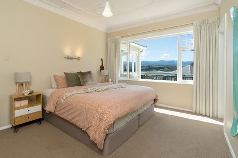 Photo of property in 15 Sunglow Avenue, Melrose, Wellington, 6023