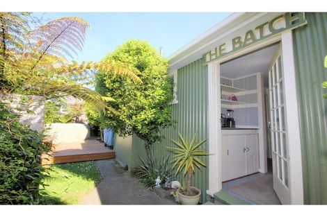 Photo of property in 146 Opawa Road, Opawa, Christchurch, 8023