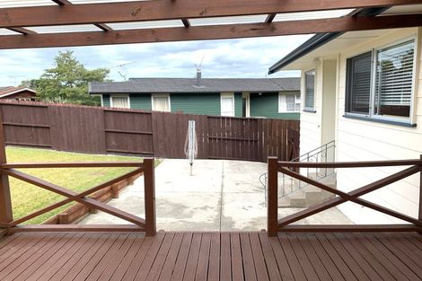Photo of property in 23 Salamanca Road, Sunnynook, Auckland, 0620