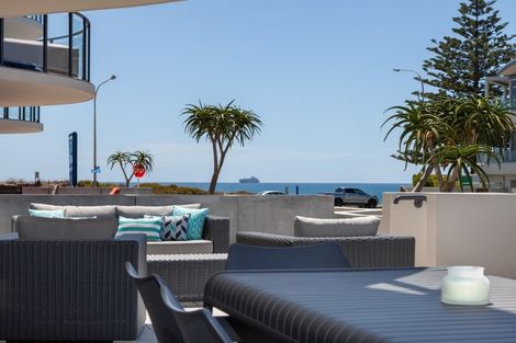 Photo of property in 210/178 Marine Parade, Mount Maunganui, 3116