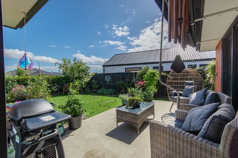 Photo of property in 1 Carrick Place, Mosgiel, 9024