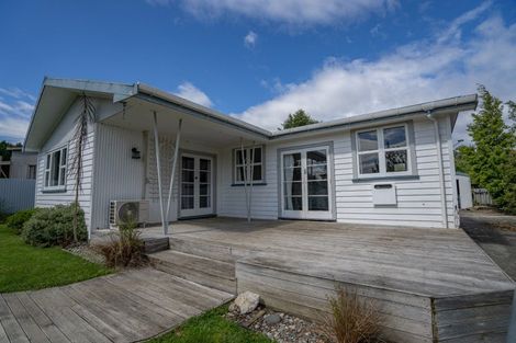 Photo of property in 44 Mackinnon Loop, Te Anau, 9600