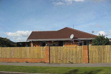 Photo of property in 1/22 Westmont Street, Ilam, Christchurch, 8041