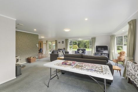 Photo of property in 47 Joblins Road, Levin, 5571