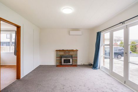Photo of property in 27 Harania Avenue, Favona, Auckland, 2024