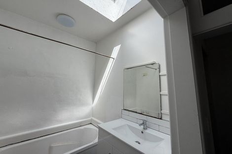 Photo of property in 29 Durham Street, Aro Valley, Wellington, 6021