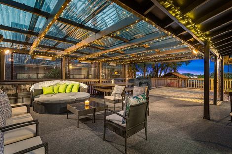 Photo of property in 486 Richardson Road, Mount Roskill, Auckland, 1041