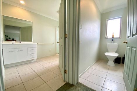 Photo of property in 51 Queen Street, Pukekohe, 2120