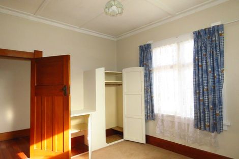 Photo of property in 115 Romilly Street, Westport, 7825