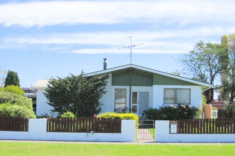 Photo of property in 14 Edward Street, Mangapapa, Gisborne, 4010