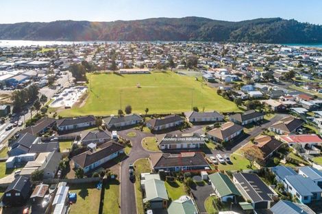 Photo of property in 4/4 Campbell Close, Whangamata, 3620