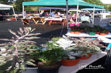 Photo of property in 1 Manaaki Circle, Paparoa, 0571