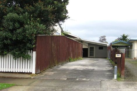 Photo of property in 8a Hilton Grove, Kelvin Grove, Palmerston North, 4414